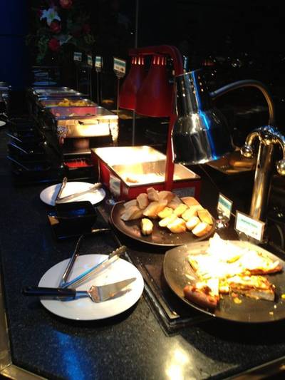 ร้านอาหาร Sky Lounge Baiyoke 1