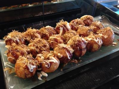 ทาโกะยากิ ที่ ร้านอาหาร SHUNNOMAI (ชุนโนะไม) ทองหล่อ 10