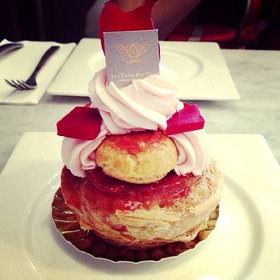 ร้านอาหาร Let Them Eat Cake