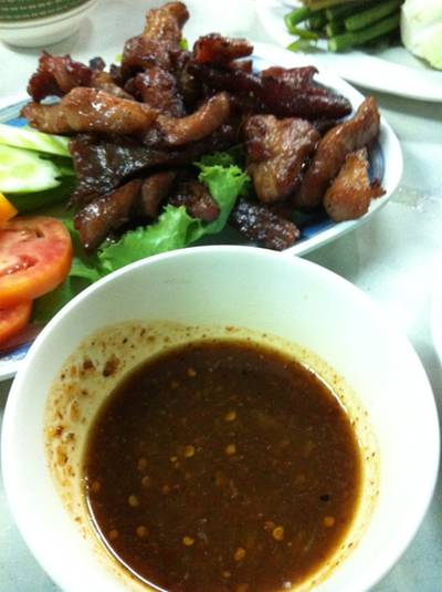 ร้านอาหาร บุญทอน (ส้มตำ)