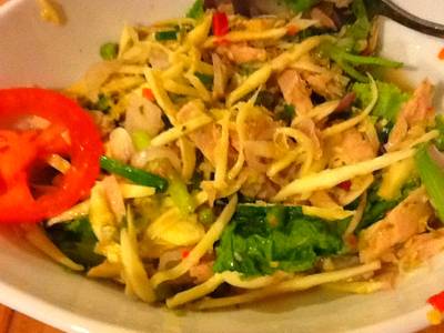 ยำทูน่าขมิ้นอ่อน(new) ที่ ร้านอาหาร iKitchen