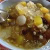 เหมือนเต้าทึงเลย + เซ็งซิมอี้ แผ่นแป้งกลม บางๆ เหนียวๆ ไม่มีรสชาติ อร่อยดีนะ35- ที่ ร้านอาหาร เชียงเซียมอี้แป้งกลม อารมณ์ดี