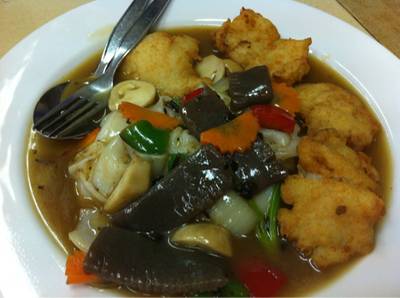 ราดหน้าปลาเต้าซี่ ที่ ร้านอาหาร ครัวราชาติ่มซำ