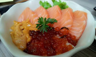 ร้านอาหาร Sakana Sushi & Sashimi