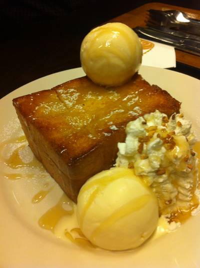 Shibuya honey toast ที่ ร้านอาหาร After You Dessert Cafe เซ็นทรัลลาดพร้าว
