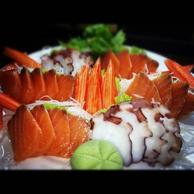miki sushi bar @ กำปั่นริมน้ำ ที่ ร้านอาหาร กำปั่นริมน้ำ