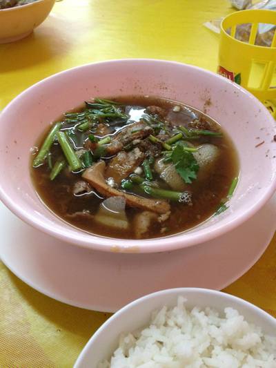 ร้านอาหาร โป่วเทียมเฮง