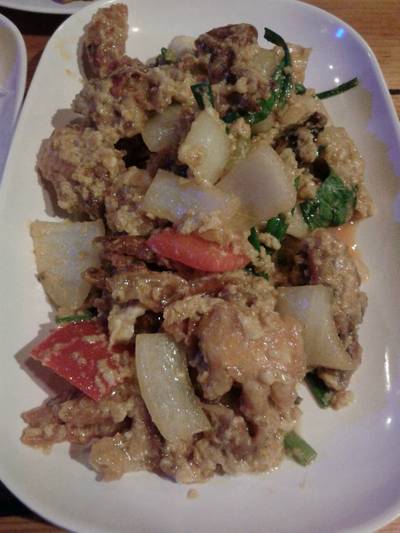 ปูนิ่มผัดผงกระหรี่ ที่ ร้านอาหาร รับลม ชมเกาะ ปูนิ่มผัดผงกระหรี่ ที่ ร้านอาหาร รับลม ชมเกาะ