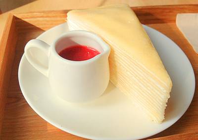 วานิลลาเครปเค้ก หอมหวาน :) ที่ ร้านอาหาร Little Spoon