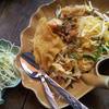 ผัดไทไข่ปู... ที่ ร้านอาหาร ผัดไทไข่ปู จอมยุทธหญิง
