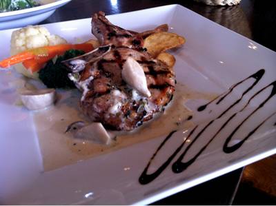 ร้านอาหาร The Smoke House