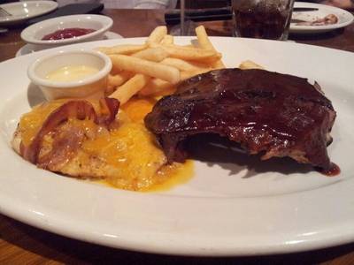 ร้านอาหาร Outback SteakHouse Siam Discovery Center