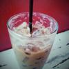 ฮัทเซลนัทลาเต้ ที่ ร้านอาหาร Cake Cafe Sriracha