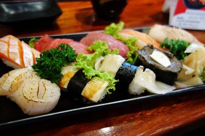 ชุดซูชิ ที่ ร้านอาหาร Sushi Masa ราชเทวี