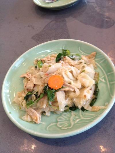 ร้านอาหาร Steak Lao Piyarom Sports Club