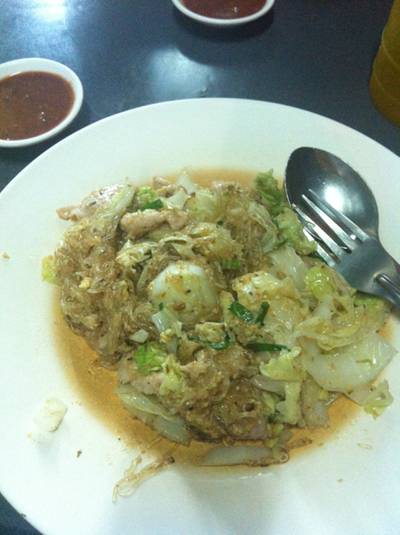 กินตั้งแต่เด็ก รสชาติยังเหมือนเดิมเลย ที่ ร้านอาหาร มานพสุกี้รถกะบะ
