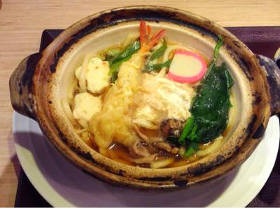 Nabe udon ที่ ร้านอาหาร Kazokutei Central ปิ่นเกล้า