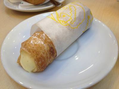 ร้านอาหาร Beard Papa's Central Rama 9