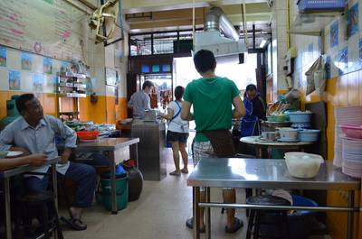บรรยากาศร้าน ที่ ร้านอาหาร ศิริพรโภชนา