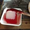 เยลลี่สตอเบอรี่ราดด้วยนมข้นหวาน ที่ ร้านอาหาร Hotpot ฮอทพอท Seacon Square