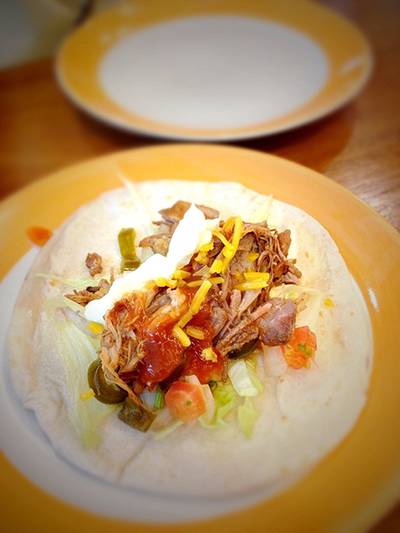 Tacos แบบ Custom ครับ อร่อยดี ที่ ร้านอาหาร Sunrise Tacos Promenade