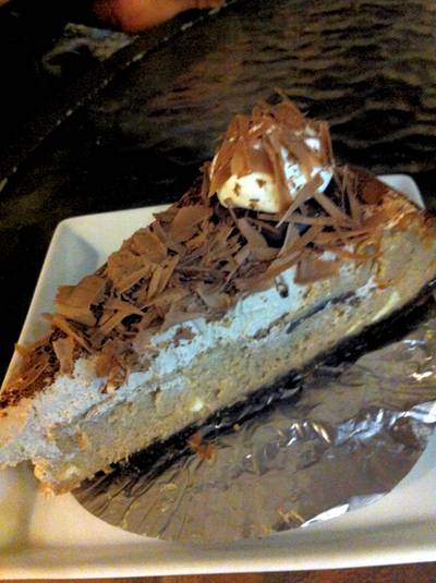 chocolate cheesecake ที่ ร้านอาหาร บ้านฟ้าโปร่ง chocolate cheesecake ที่ ร้านอาหาร บ้านฟ้าโปร่ง