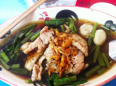 ก๋วยเตี๋ยวเมืองสยาม (สว่างอรุณ) ที่ ร้านอาหาร แป้นปลื้ม ก๋วยเตี๋ยวเมืองสยาม (สว่างอรุณ)