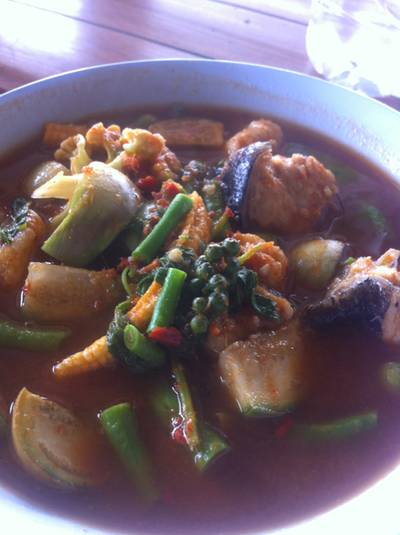 ร้านอาหาร ครัวทองแดง