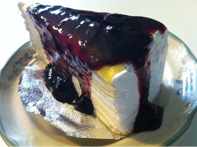 เครป บลูเบอรี่ รสชาติจัดจ้านของเนื้อบลูเบอรี่เต็มๆ ที่ ร้านอาหาร Duke Coffee & Bakery เครป บลูเบอรี่ รสชาติจัดจ้านของเนื้อบลูเบอรี่เต็มๆ ที่ ร้านอาหาร Duke Coffee & Bakery