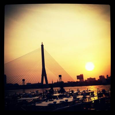 ร้านอาหาร In Love Bar & Restaurant