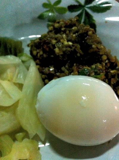 ร้านอาหาร ไก่ทอดเที่ยงคืน