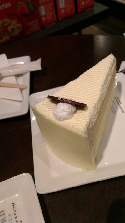 เครปเค้ก ที่ ร้านอาหาร Whittard Of Chelsea