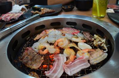 จัดการซ้าาา ^^ ที่ ร้านอาหาร Sumi Sumi เดอะมอลล์ งามวงศ์วาน
