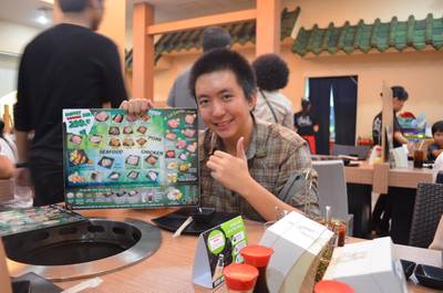 ถึงร้านแล้วว ^^ ที่ ร้านอาหาร Sumi Sumi เดอะมอลล์ งามวงศ์วาน