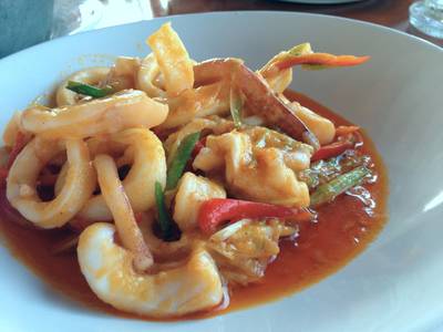 หมึกไข่เค็ม ที่ ร้านอาหาร กินปู ซีฟู้ด