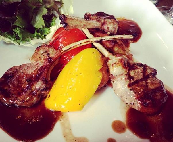วันนี้เป็นเด็กเลี้ยงแกะ..เอ้ย เด็กกินแกะ ^^! ที่ ร้านอาหาร The Smoke House