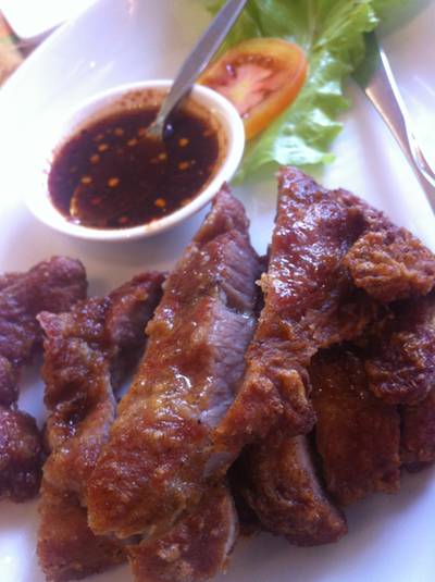 ร้านอาหาร ลูกไก่ทอง