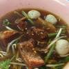 เกาเหลาลูกชิ้นเนื้อเปื่อย ที่ ร้านอาหาร โป่วเทียมเฮง