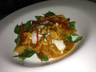 พะเเนง. เหมาะสำหรับคนมีค. รัก  ที่ ร้านอาหาร Sortrel นราธิวาสราชนครินทร์
