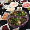 ของสดพร้อม แต่น้ำยังไม่เดือดจ้า ที่ ร้านอาหาร Crystal Jacky Restaurant