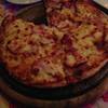 Pizza ที่ ร้านอาหาร Sawasdee Terrace Cafe
