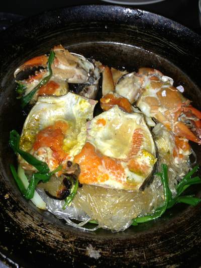 ปูไข่อบวุ้นเส้น ที่ ร้านอาหาร สมศักดิ์ปูอบ