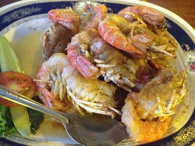 ร้านอาหาร ร้านกุ้งเป็น (เจ้เน้ยกุ้งเป็น)