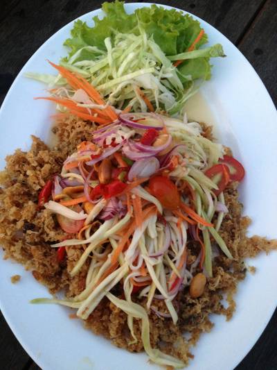 ยำปลาดุกฟู (รสทั่วไป) ที่ ร้านอาหาร แพอาหาร กู๊ดวิว ยำปลาดุกฟู (รสทั่วไป) ที่ ร้านอาหาร แพอาหาร กู๊ดวิว
