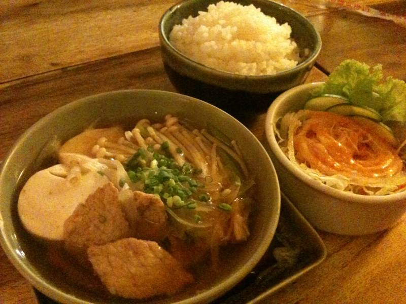 เต้าหู้หมูตุ๋น น้ำซุปหวานหอม ที่ ร้านอาหาร Itto Shokudo อิโตะโชคุโด