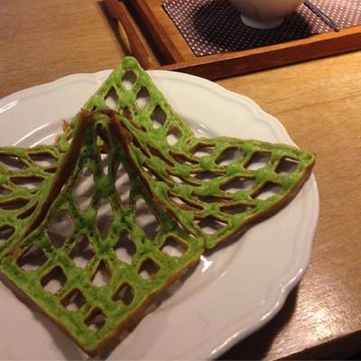 ร้านอาหาร ไล-บรา-รี่ (Library)