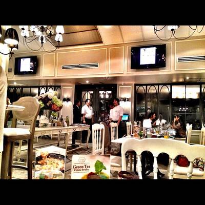 The Atmosphere ที่ ร้านอาหาร Audrey Cafe & Bistro ทองหล่อ