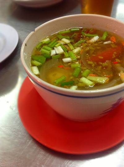 ร้านอาหาร พ่อครัวเถื่อน ยอดนักตุ๋น