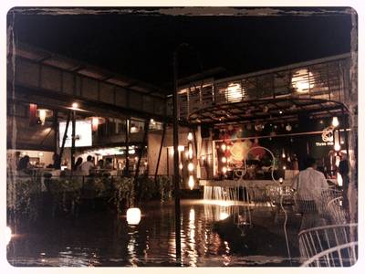 บรรยากาศ ที่ ร้านอาหาร Three Mango