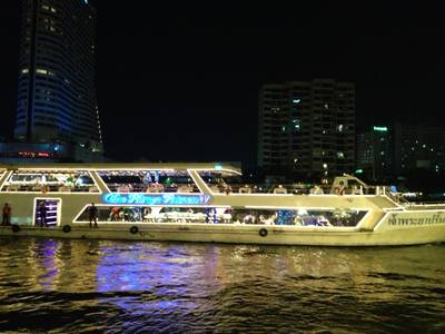 Chaopraya Princess 4 is Arriving ที่ ร้านอาหาร Chaopraya Princess Chaopraya Princess Cruise